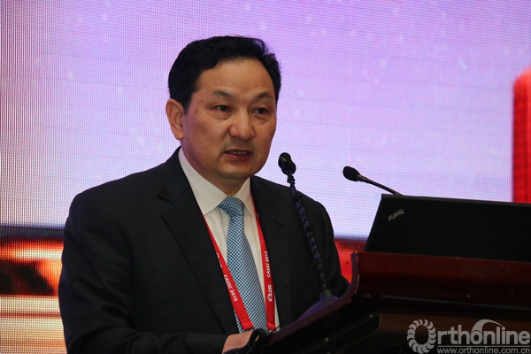 杨惠林教授主持开幕式刘忠军教授致辞中国康复医学会副会长,中国康复