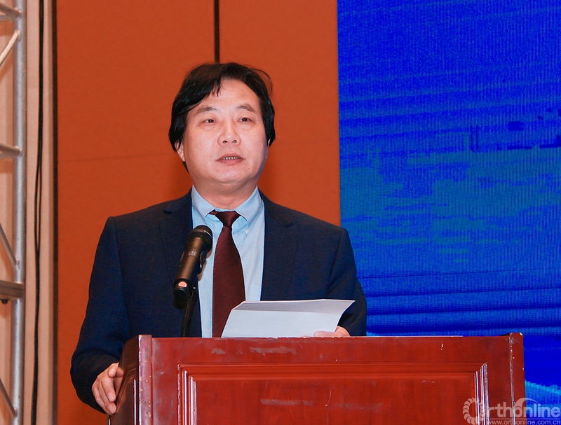 申才良教授主持会议开幕式《中华骨科杂志》编辑部主任,天津市天津