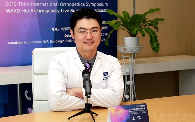 术前准备,手术入路选择(后侧入路)选择等问题,并代表年轻医生,向李虎