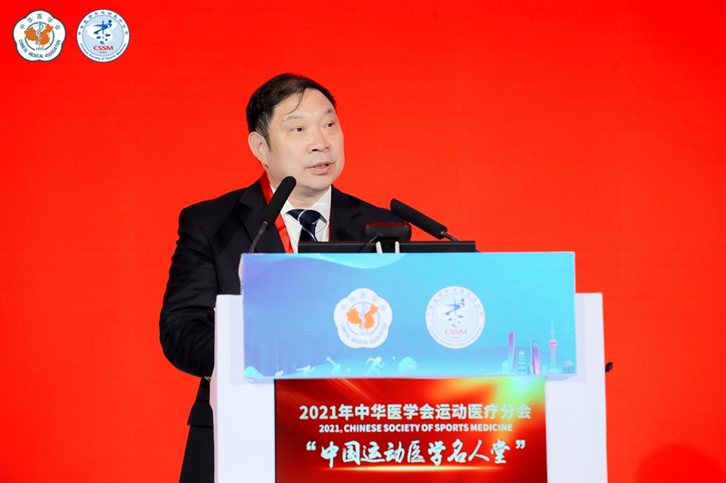 首批名人堂成员共12人,其中4位已故前辈是曲绵域教授,范振华教授,许胜